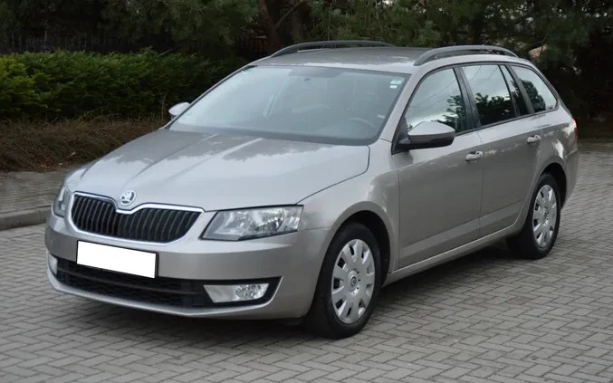 samochody osobowe Skoda Octavia cena 31999 przebieg: 200000, rok produkcji 2013 z Legnica